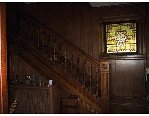 384 Springfield St, Chicopee, MA 01013 photo 4