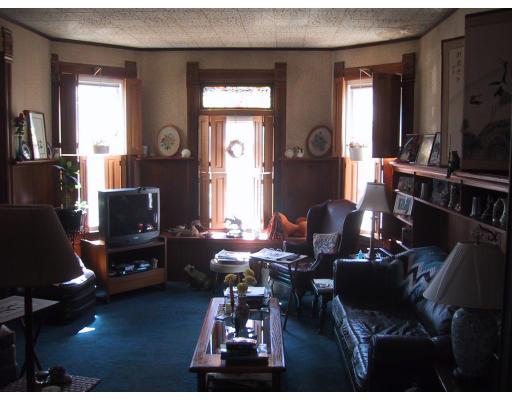 384 Springfield St, Chicopee, MA 01013 photo 2