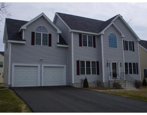 17 Saffron Dr, Worcester, MA 01605 photo 1
