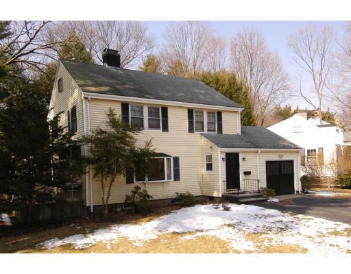 59 Leighton Rd, Wellesley, MA 02482 photo 1