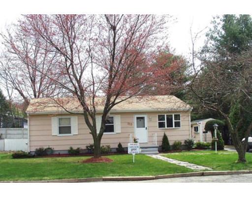 213 Kerry Dr, Springfield, MA 01118 photo 1