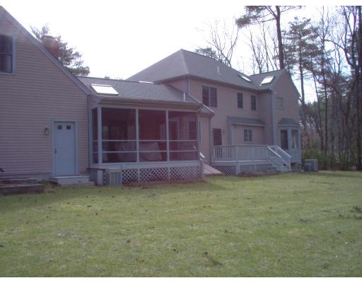 15 Hunter Ln, Canton, MA 02021 photo 3