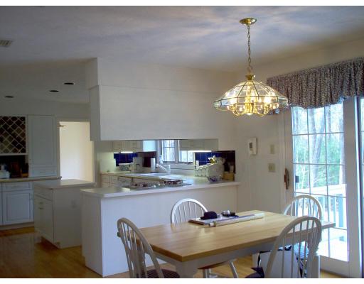 15 Hunter Ln, Canton, MA 02021 photo 4