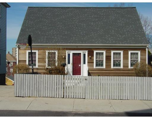 55 Irving St, Fall River, MA 02723 photo 1