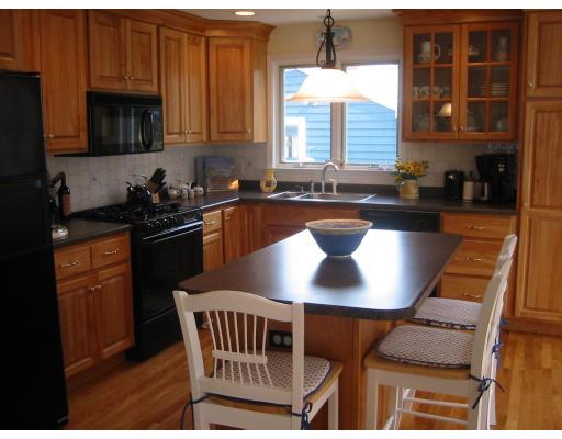 61 Bayview Rd, Marblehead, MA 01945 photo 4