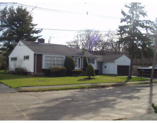 16 Trager Rd, Marblehead, MA 01945 photo 1