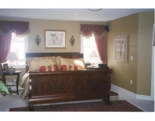 2 Beechnut St, Acton, MA 01720 photo 5