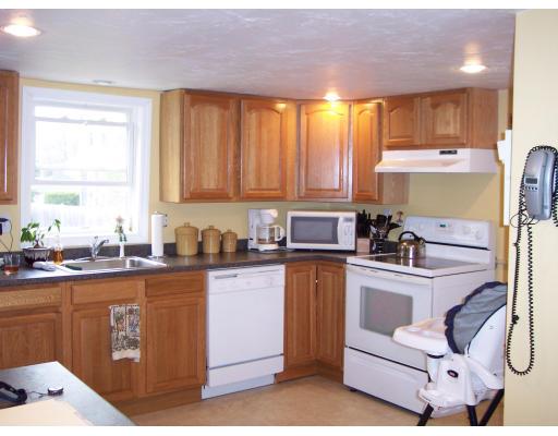 37 Mendon St, Worcester, MA 01604 photo 3