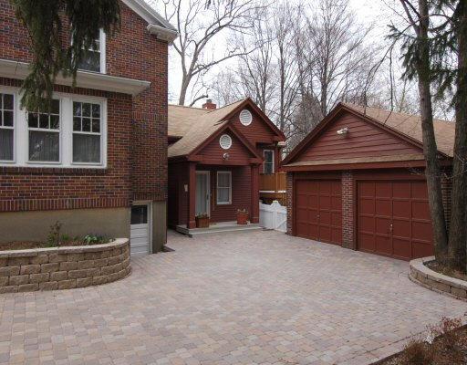10 Hancock Rd, Brookline, MA 02445 photo 4