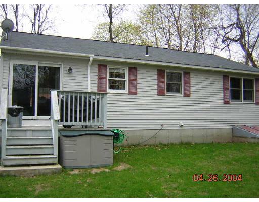 29 Pine St, Hudson, MA 01749 photo 2