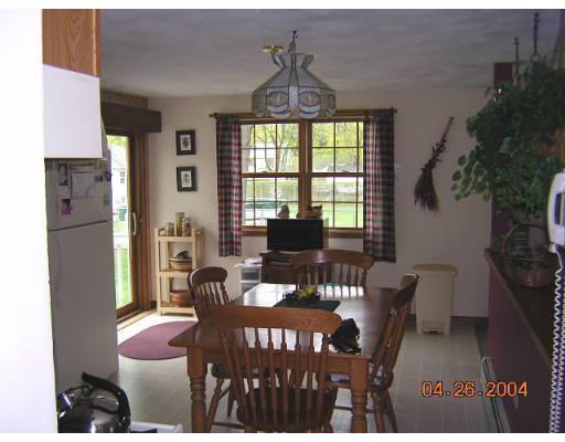 29 Pine St, Hudson, MA 01749 photo 6