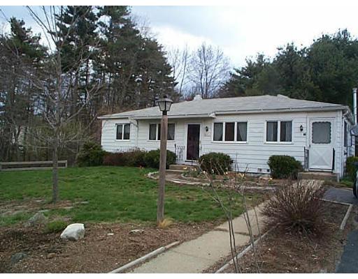 81 Main St, Upton, MA 01568 photo 1