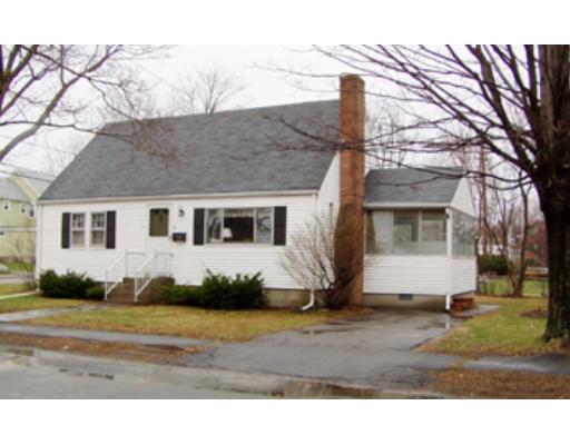 4 Crosby Rd, Reading, MA 01867 photo 1