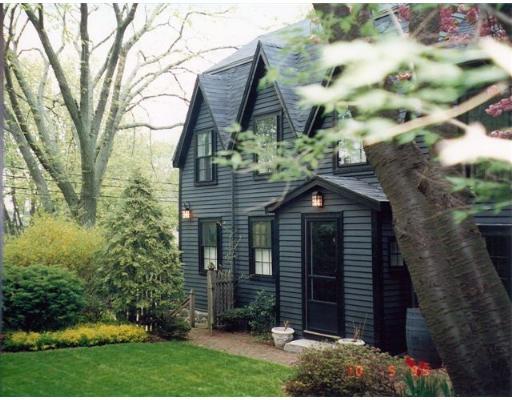 8 Elm St, Marblehead, MA 01945 photo 1