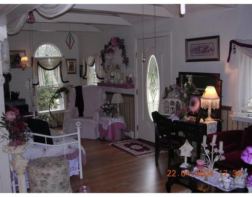 4 Wyman, Webster, MA 01570 photo 2
