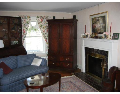 39 Mayo Ave, Needham, MA 02492 photo 3
