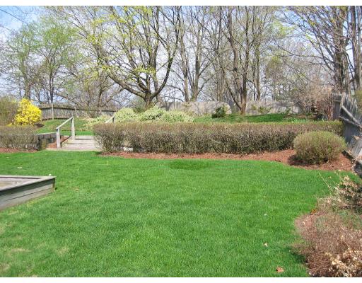 24 Concord St, Needham, MA 02494 photo 4