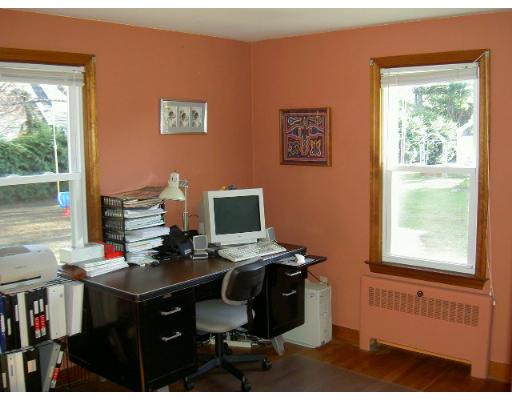 24 Mutter St, Easthampton, MA 01027 photo 10