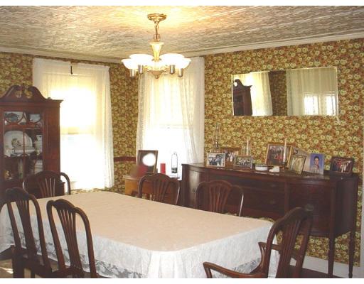 8 High St, Maynard, MA 01754 photo 3