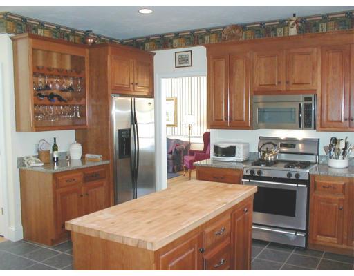 2 Lenox Dr, Franklin, MA 02038 photo 6