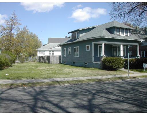 419 Eastern Ave, Springfield, MA 01109 photo 2