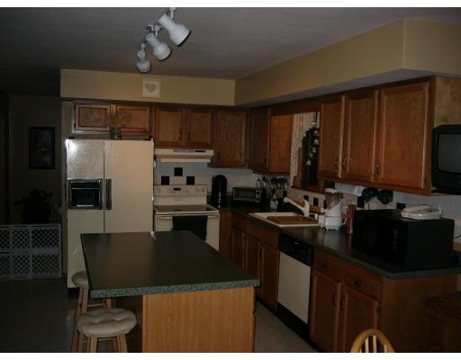 2211 Lewis St, Dighton, MA 02715 photo 2