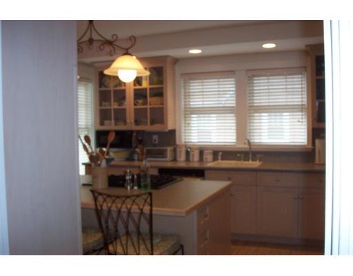 49 Sanderson Ave, Dedham, MA 02026 photo 4