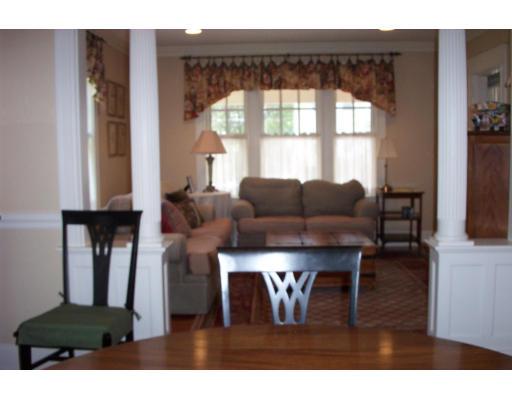 49 Sanderson Ave, Dedham, MA 02026 photo 2