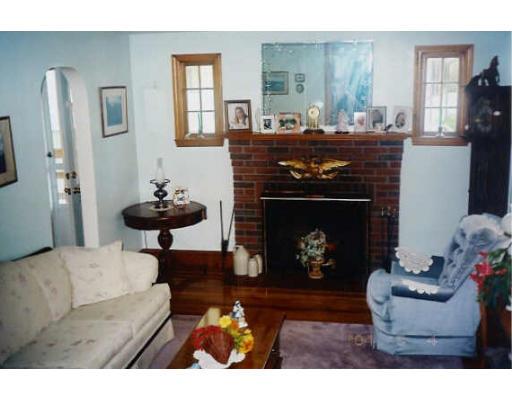 32 Bartlett Rd, Randolph, MA 02368 photo 2