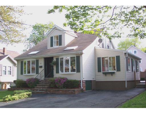 20 Crane St, Danvers, MA 01923 photo 1