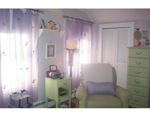 20 Crane St, Danvers, MA 01923 photo 4