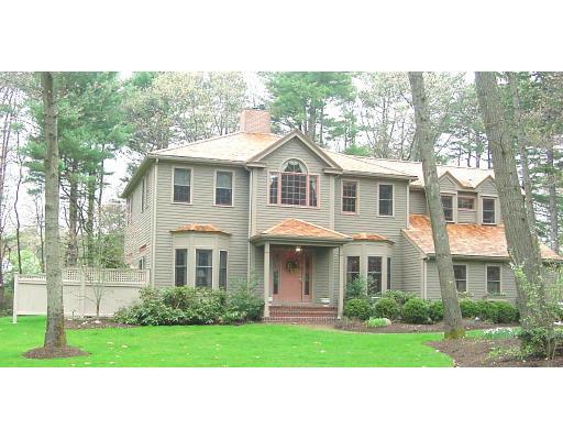 3 Olmsted Dr, Hingham, MA 02043 photo 1