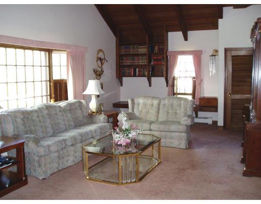 22 Olde Lantern Rd, Acton, MA 01720 photo 4