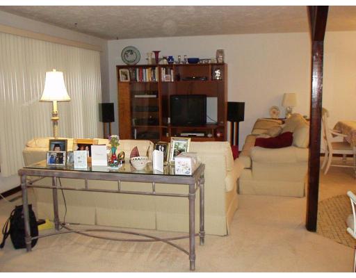 9 Stevens Ter, Randolph, MA 02368 photo 2