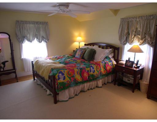 15 Monroe Rd, Marblehead, MA 01945 photo 5