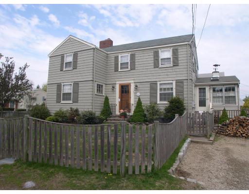 15 Monroe Rd, Marblehead, MA 01945 photo 1