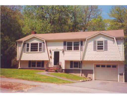 18 Randall Rd, Reading, MA 01867 photo 1