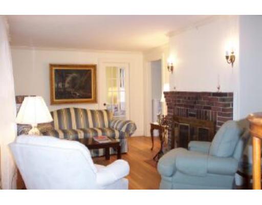 14 Oakhurst Cir, Needham, MA 02492 photo 3