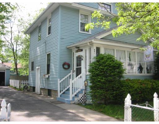 448 Page Blvd, Springfield, MA 01104 photo 2