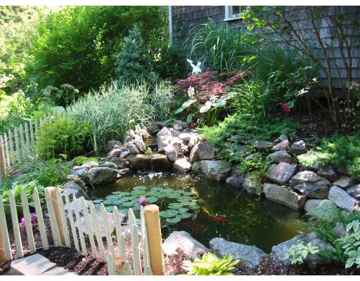 16 Lewis Ct, Hingham, MA 02043 photo 3