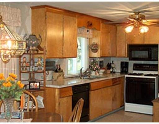 140 Croyden, Springfield, MA 01104 photo 3