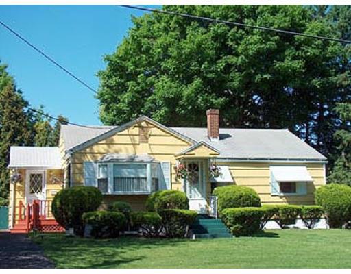 140 Croyden, Springfield, MA 01104 photo 1