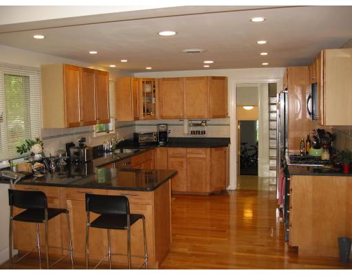 103 Evelyn, Needham, MA 02494 photo 2