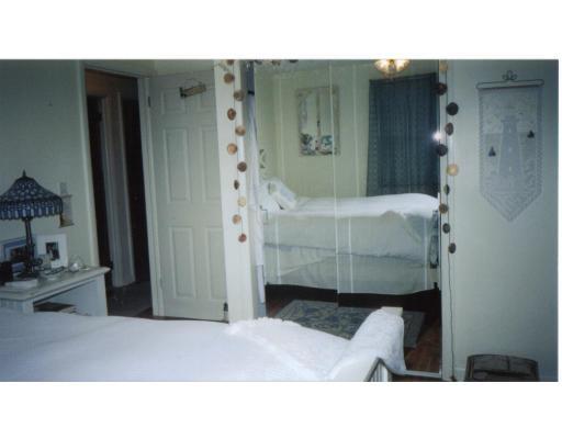 36 Hillside, Springfield, MA 01118 photo 6