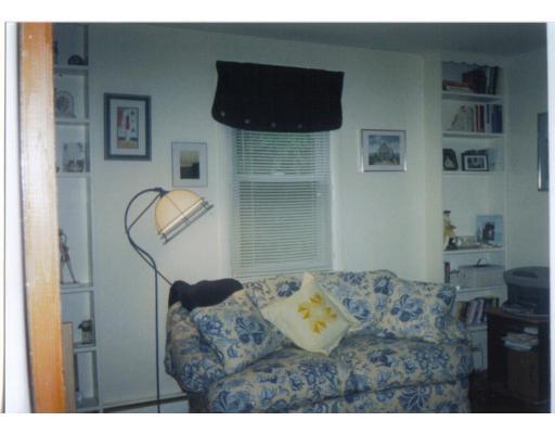 36 Hillside, Springfield, MA 01118 photo 8
