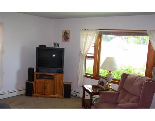 29 Hillside Ave, Webster, MA 01570 photo 3