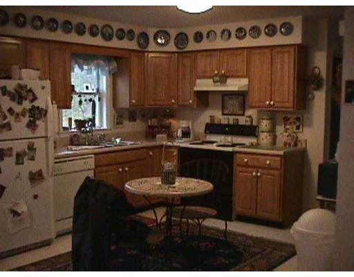 1 Pine Ridge Rd, Webster, MA 01570 photo 2