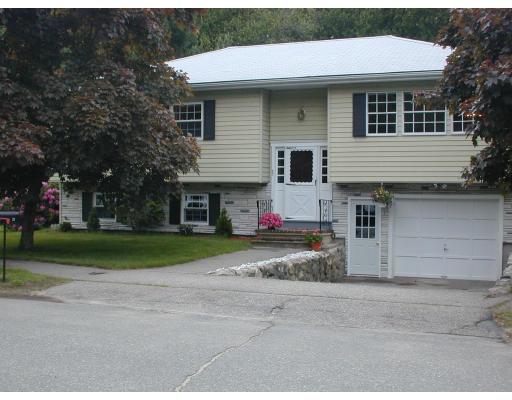 27 Pitman Dr, Reading, MA 01867 photo 1