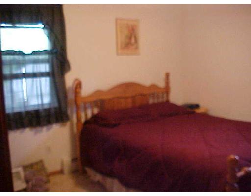 30 Morris St, Webster, MA 01570 photo 6