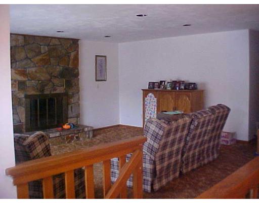 30 Morris St, Webster, MA 01570 photo 3